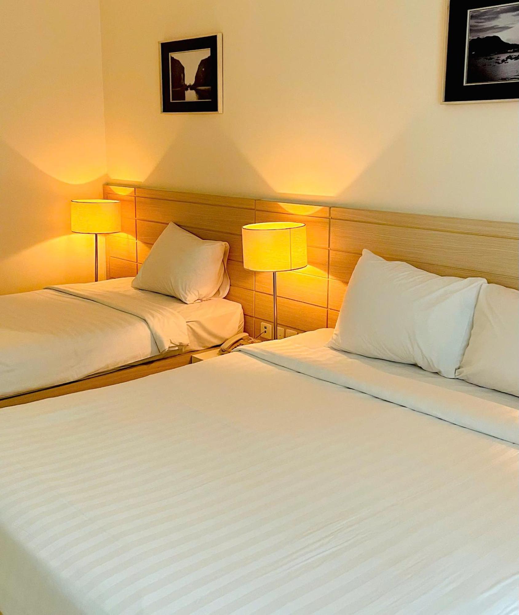 Nhi Phi Hotel Нячанг Екстер'єр фото